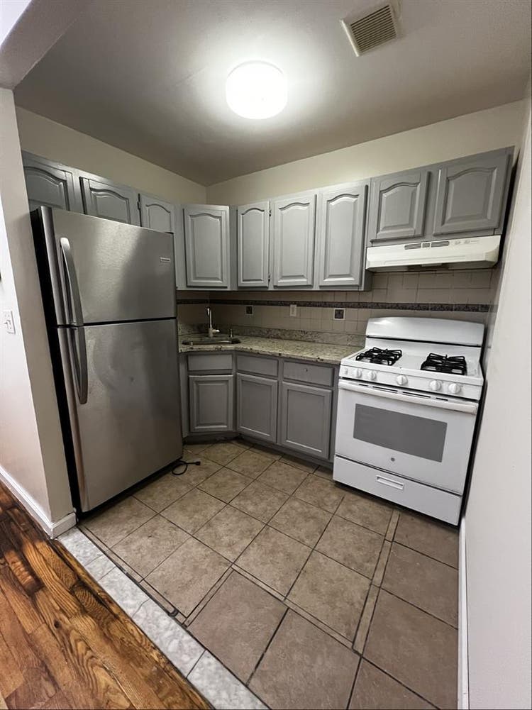 Furnished Room, all Bills Included.