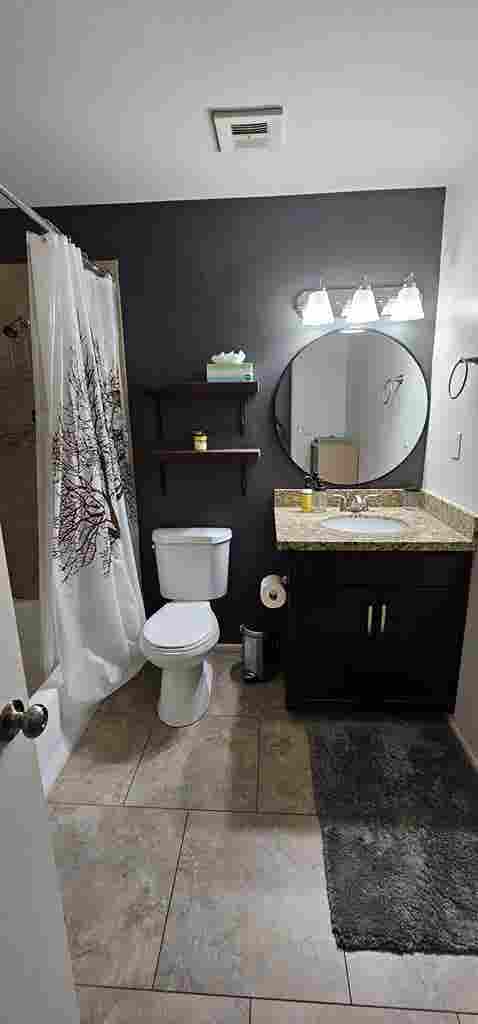 Bedroom for rent