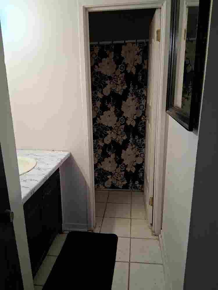 Furnished Weekly Room Rentals!