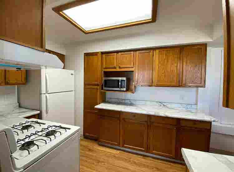 Immediate lease takeover available!