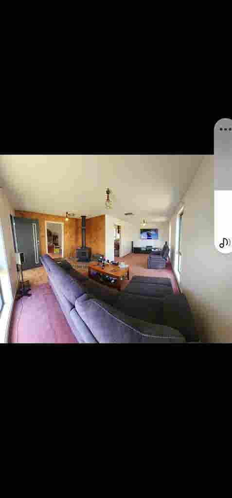 Quite house in Patterson Lakes