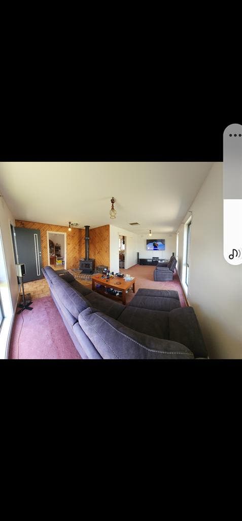 Quite house in Patterson Lakes