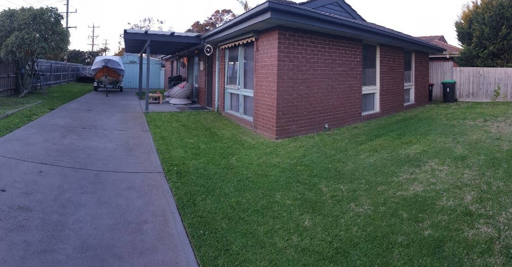 Quite house in Patterson Lakes