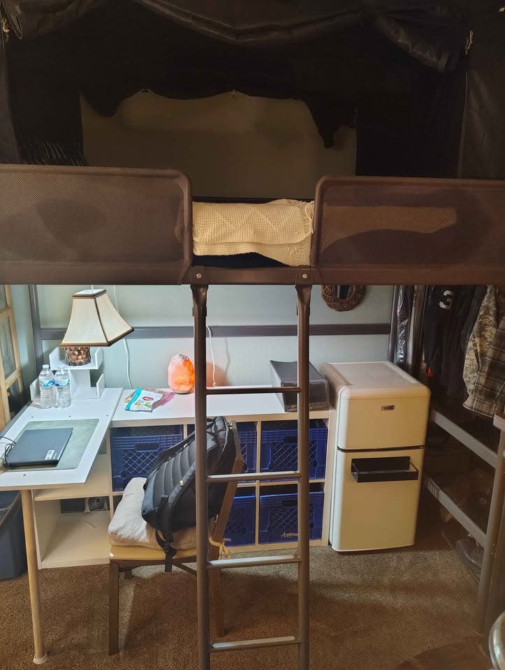 Bed Space for rent