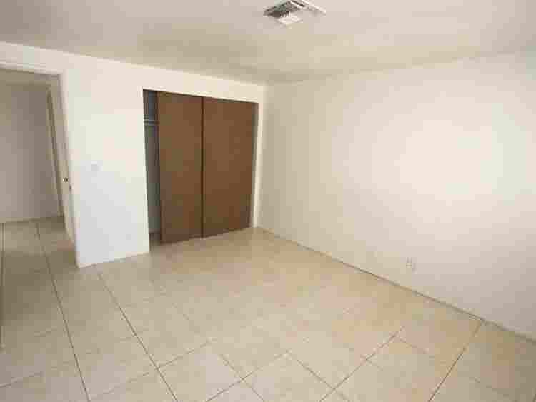 Private bed+bath in Tempe townhome