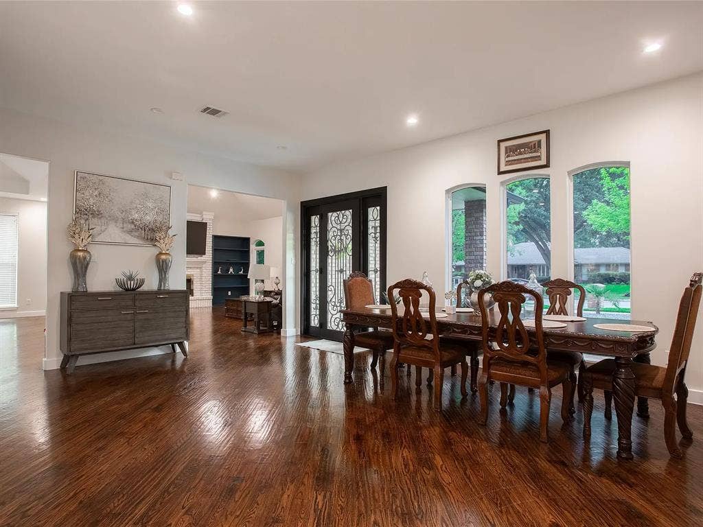 ✨
Room For Rent in Las Colinas ✨