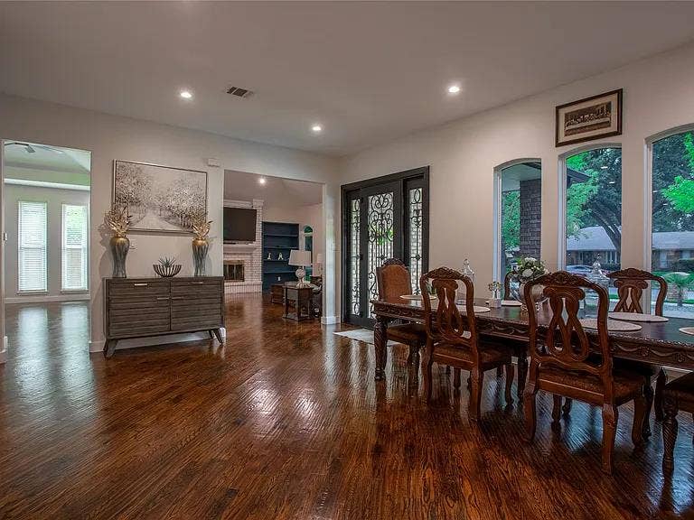 ✨
Room For Rent in Las Colinas ✨