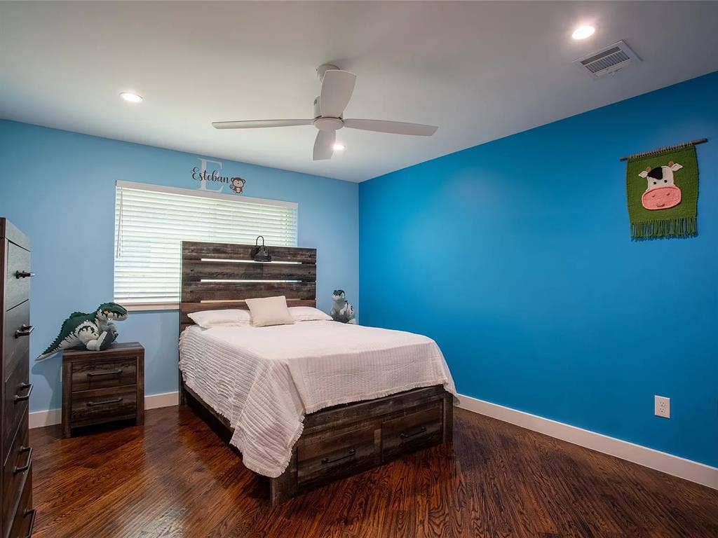 ✨
Room For Rent in Las Colinas ✨