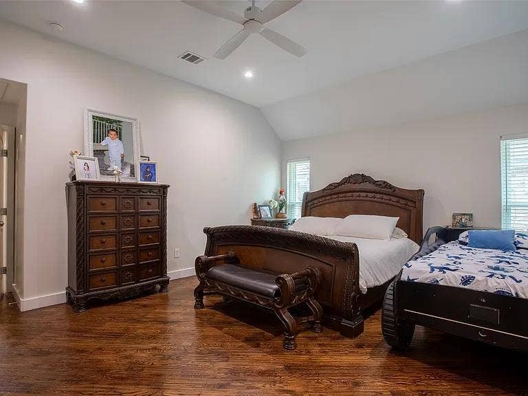 ✨
Room For Rent in Las Colinas ✨