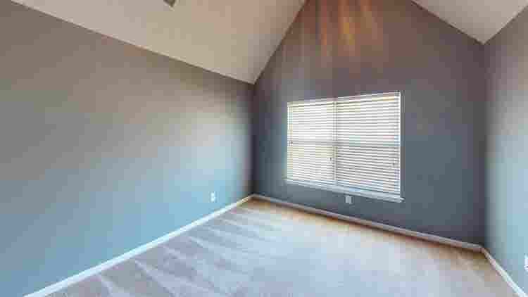 1 BR in College Park