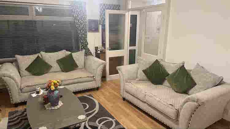 Rooms Available for Rent at Sk