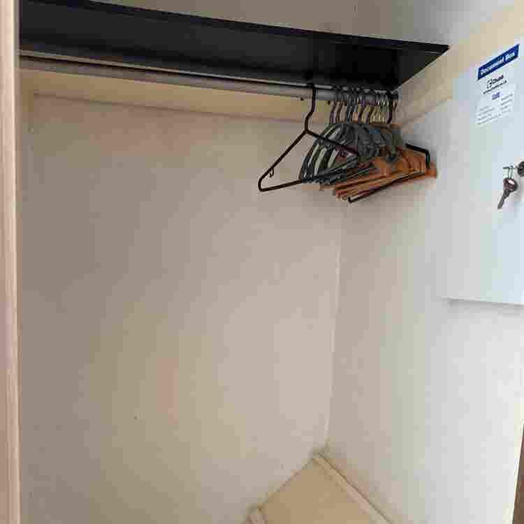 1 single Room available