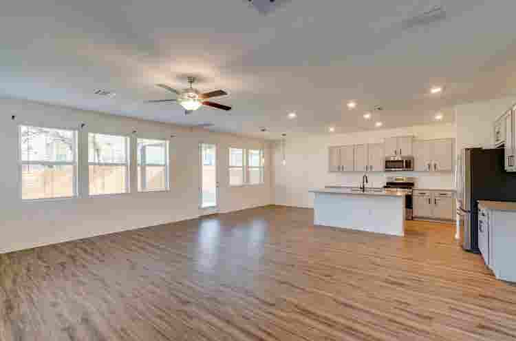 Austin, TX  Baths 4 Rent!