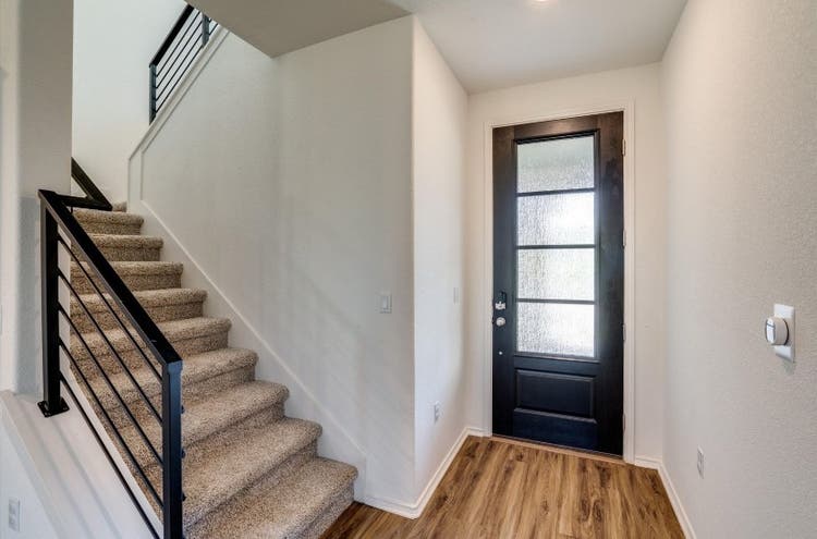 Austin, TX  Baths 4 Rent!