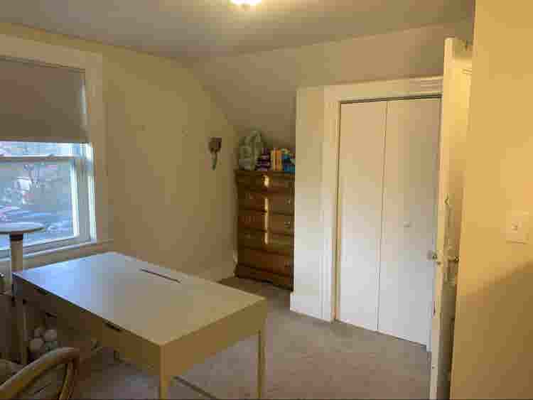 3rd Floor bedroom and office!