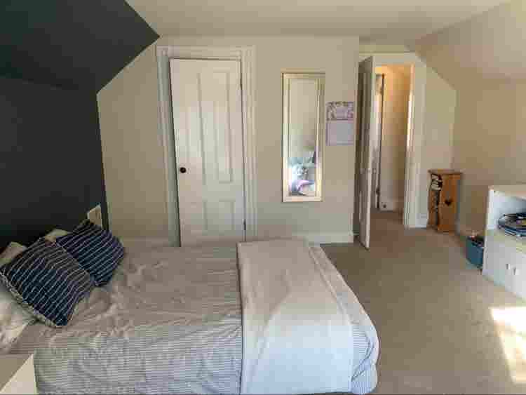 3rd Floor bedroom and office!
