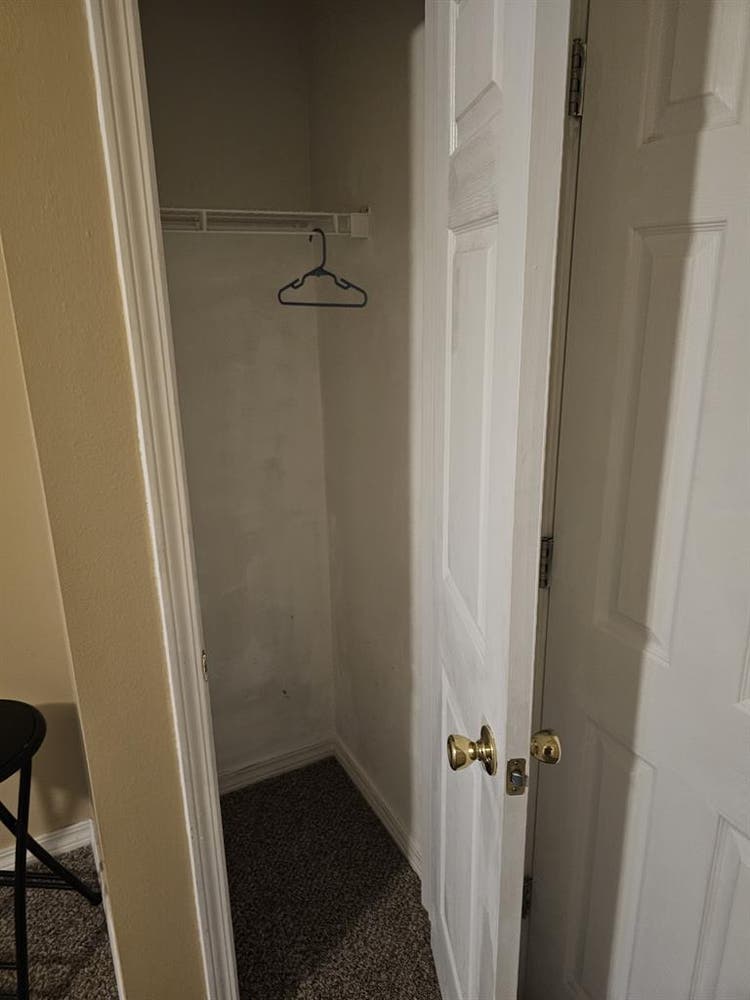 /mo Room for rent in Fort Walton