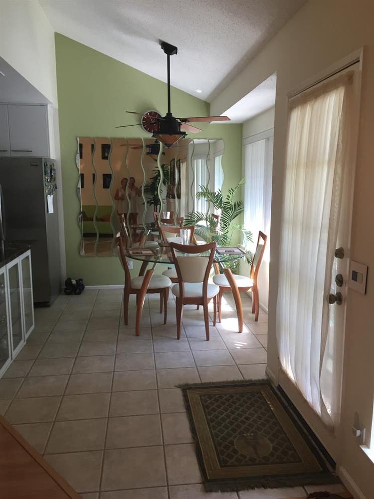 Room for rent