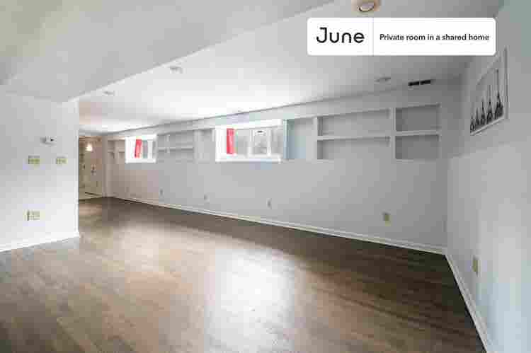 5 BR in Chicago