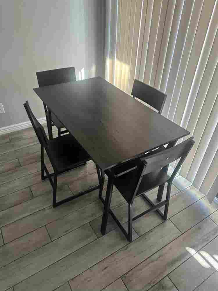 Recently updated condo (Scottsdale)