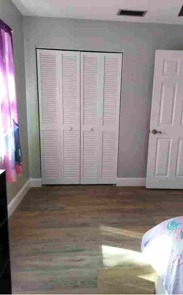 Furnished room for rent