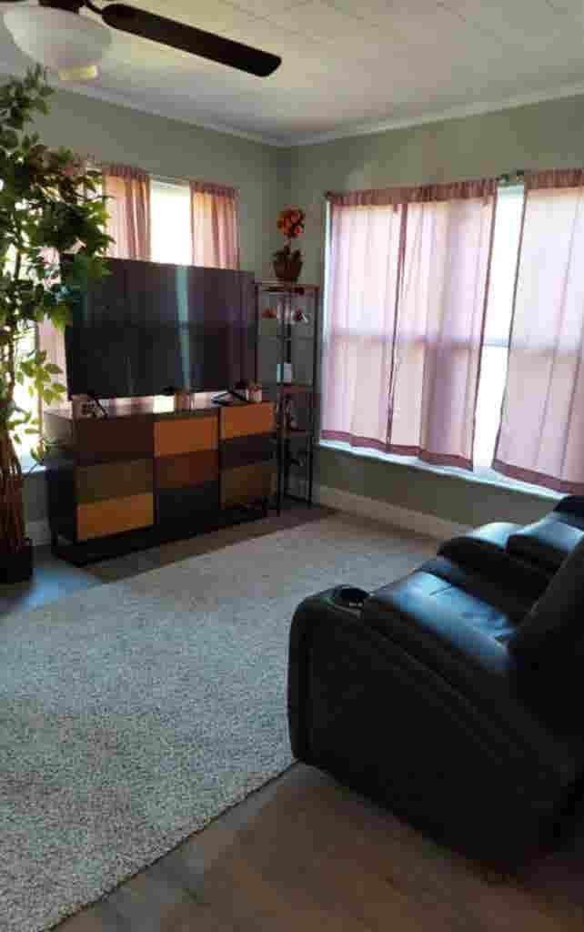 Furnished room for rent