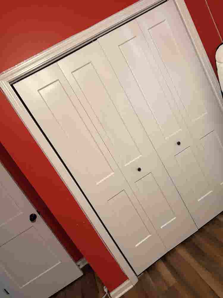 Two rooms available $ maximum