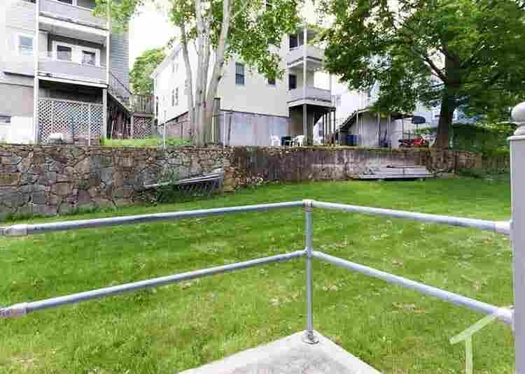 OPEN ROOM TO RENT (NEED 3RD ROOMIE)