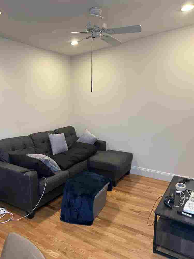 South
hie apartment