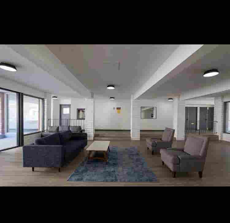 PRIVATE BED & BATH IN CULVER CITY