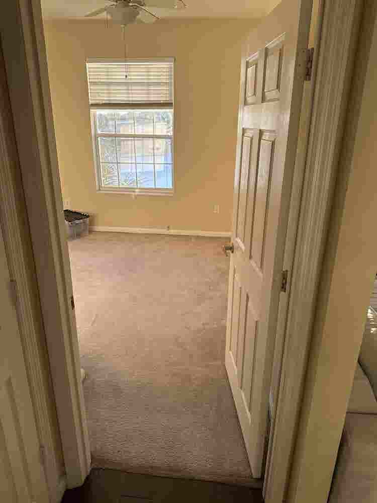 Beautiful room w Private Bathroom