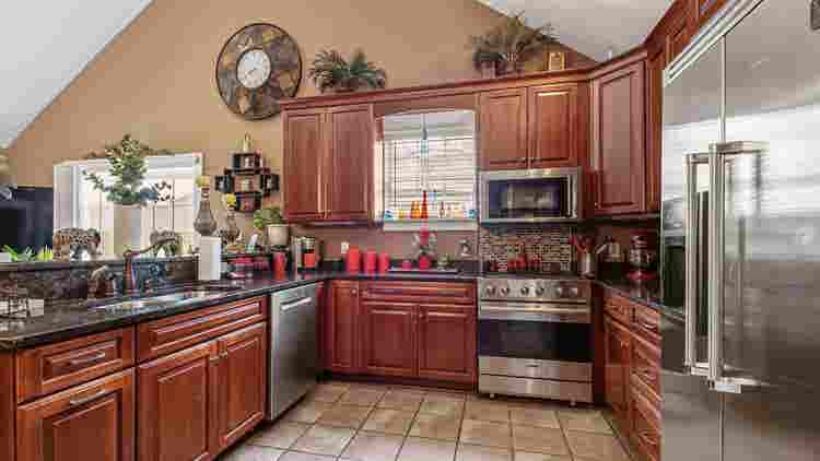 New Listing!