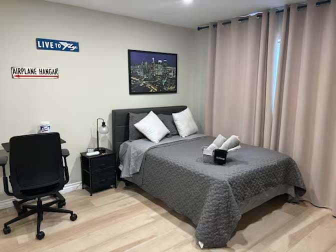 Room available in Bonita!