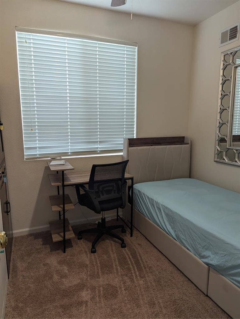 Furnished room -$