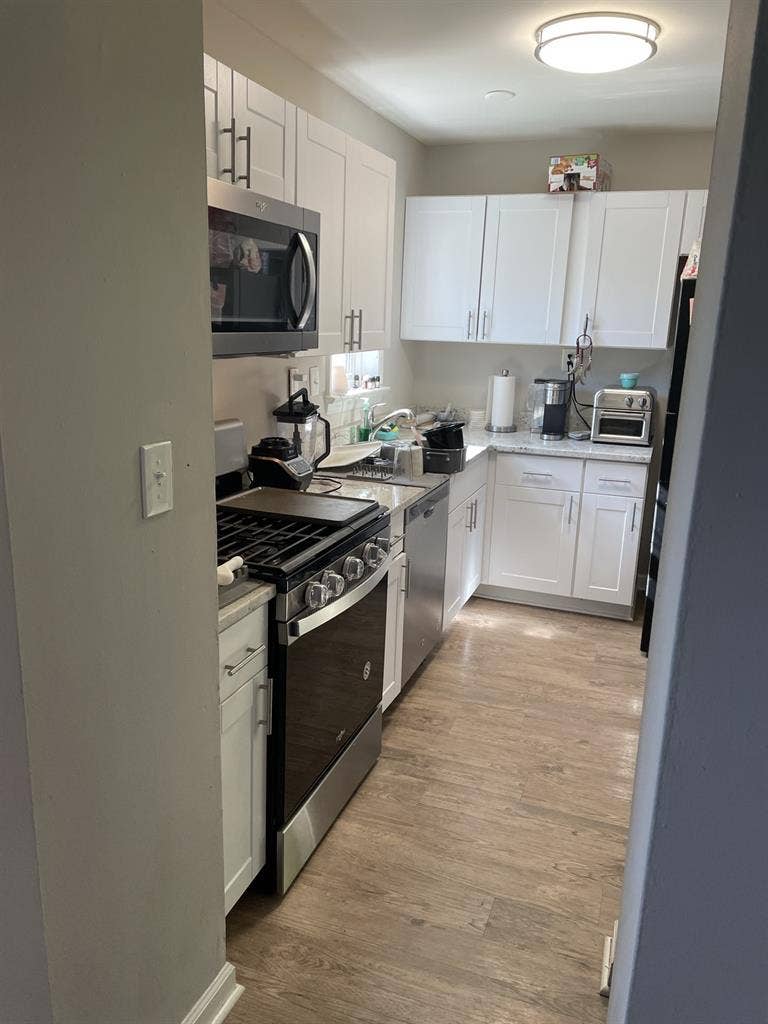 Furnished room 1 bedroom!!!