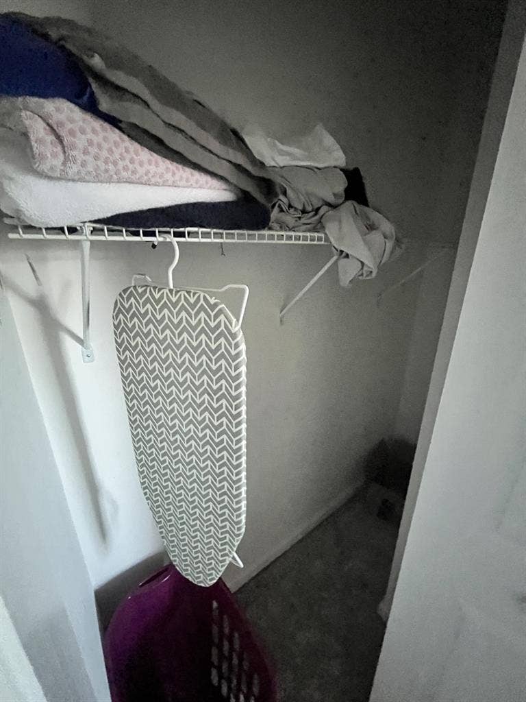 Furnished room 1 bedroom!!!