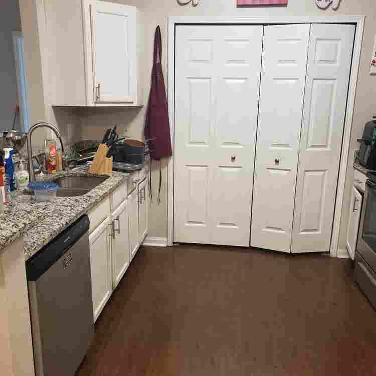 2 rooms available with shared bath