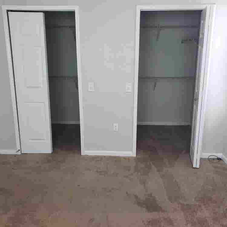2 rooms available with shared bath