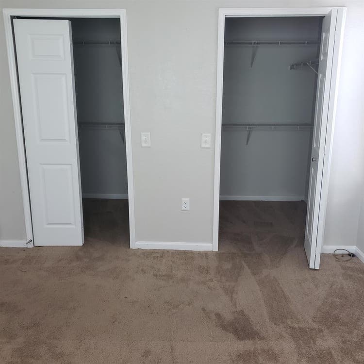 2 rooms available with shared bath
