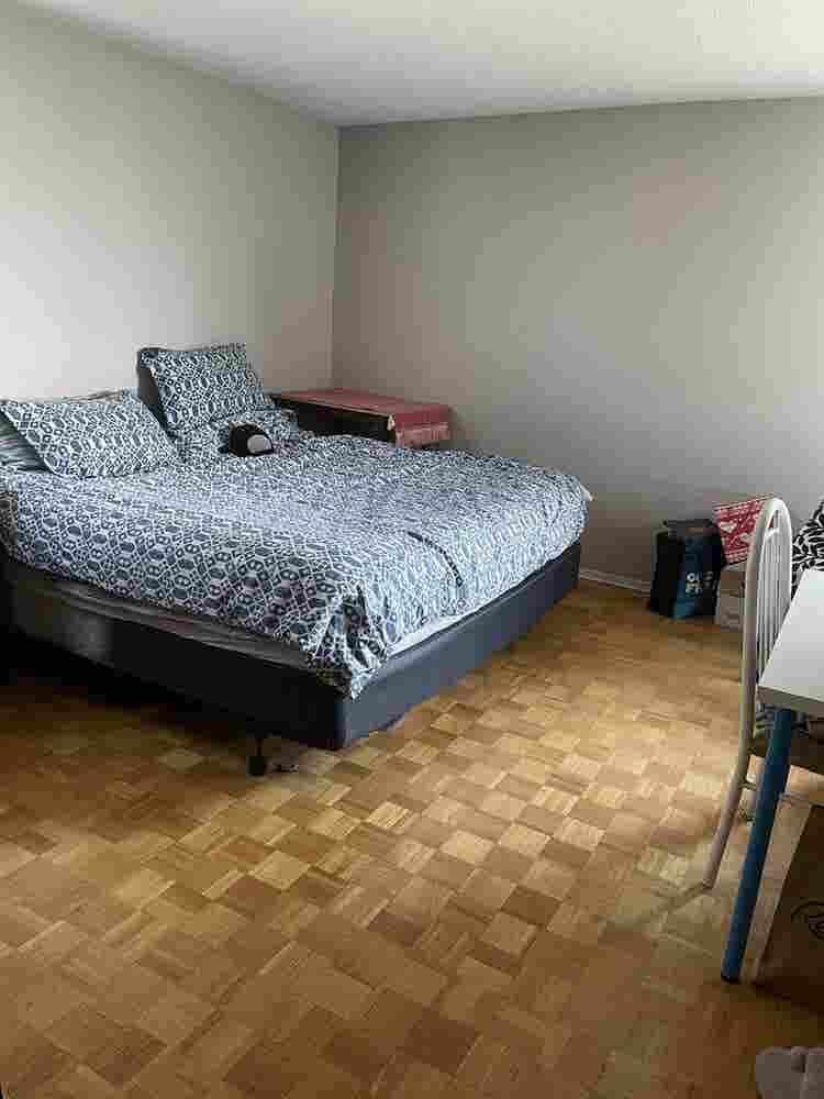 I have a private room for renting