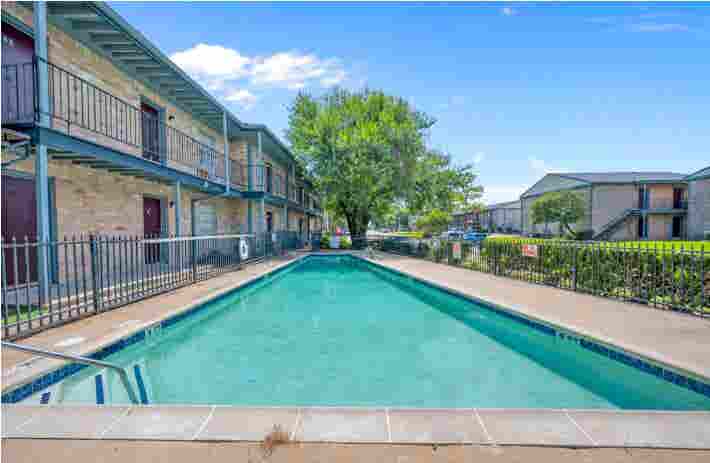 Studio Apartment for Lease Takeover