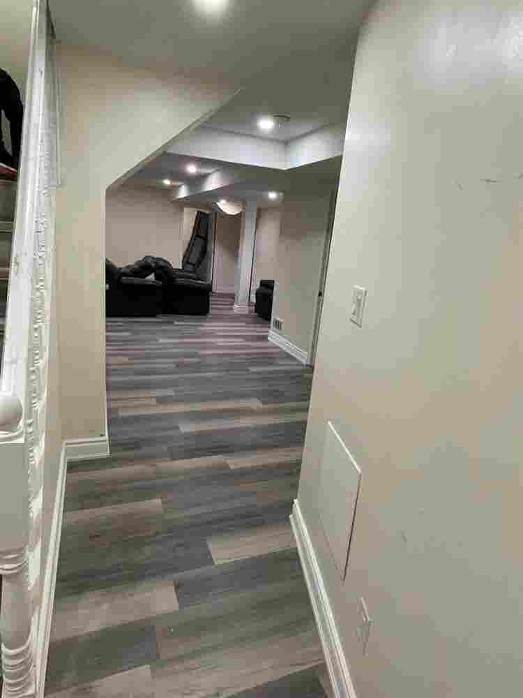 1 Bed+Den Basement for rent