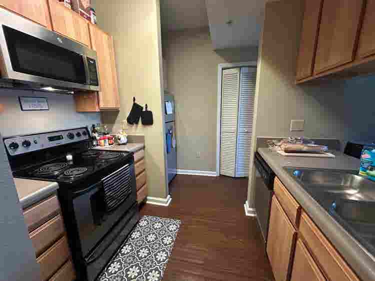 Looking for a sublet