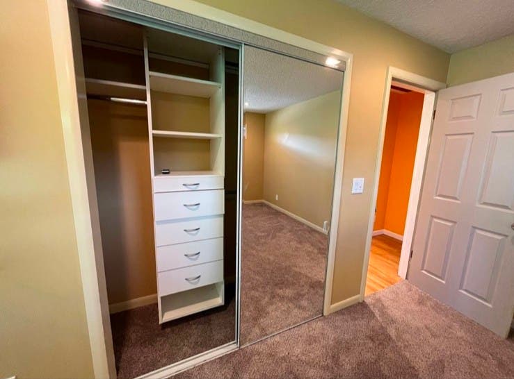Big room/bath suite, private door!