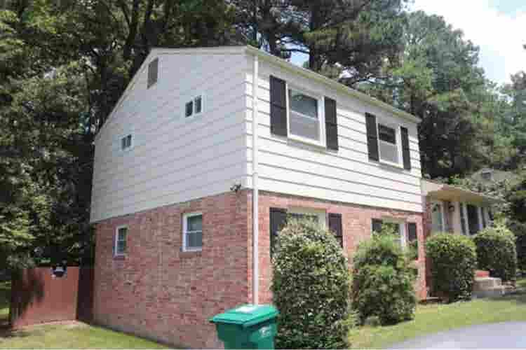 Looking for a new roommate!!!
