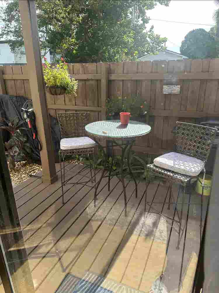 Condo 3 min walk from Jax Beach!