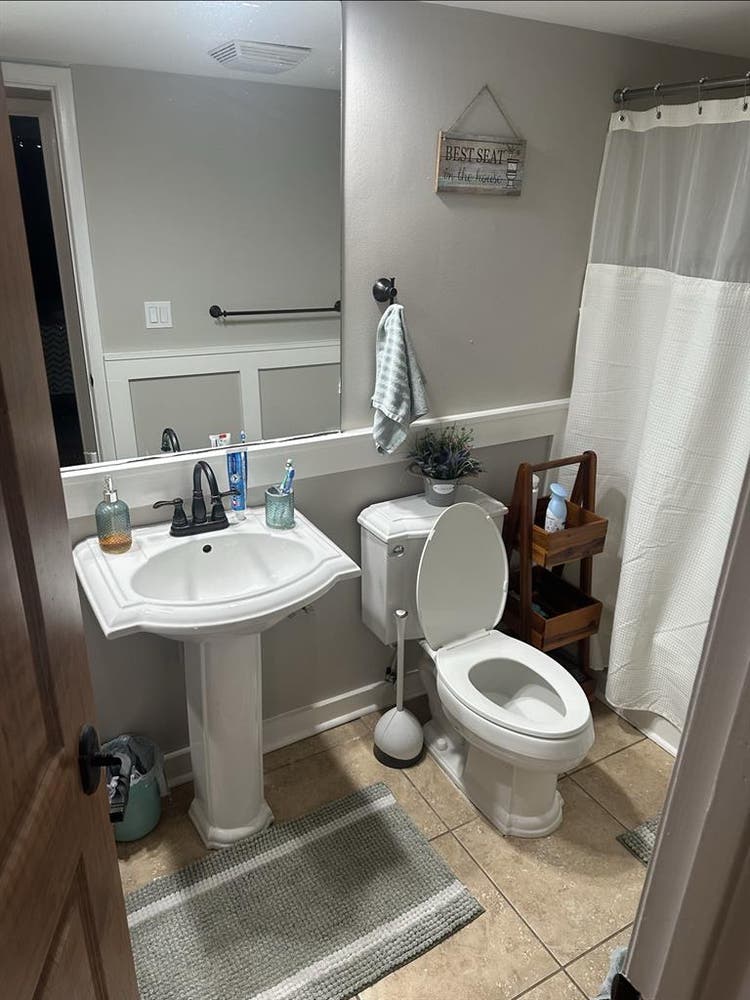 Condo 3 min walk from Jax Beach!