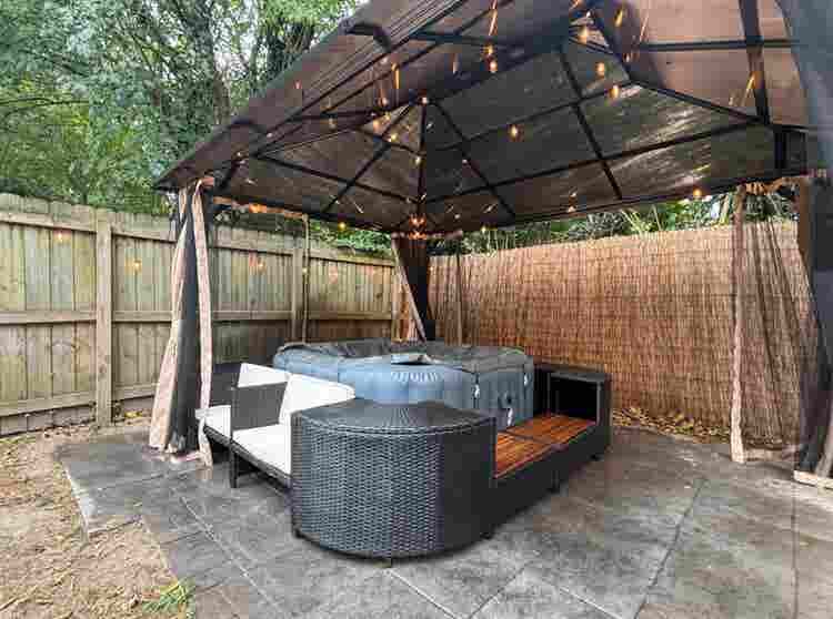 3BR Room(s) for Rent w/ Hot Tub!