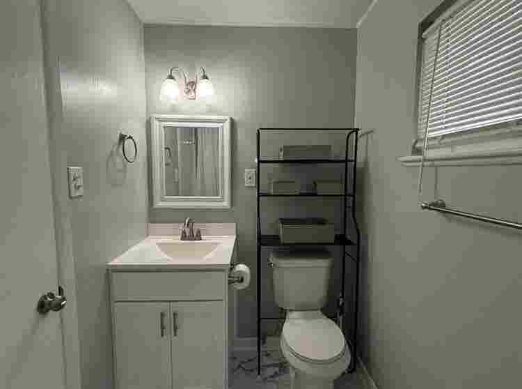 3BR Room(s) for Rent w/ Hot Tub!