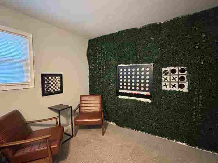 3BR Room(s) for Rent w/ Hot Tub!